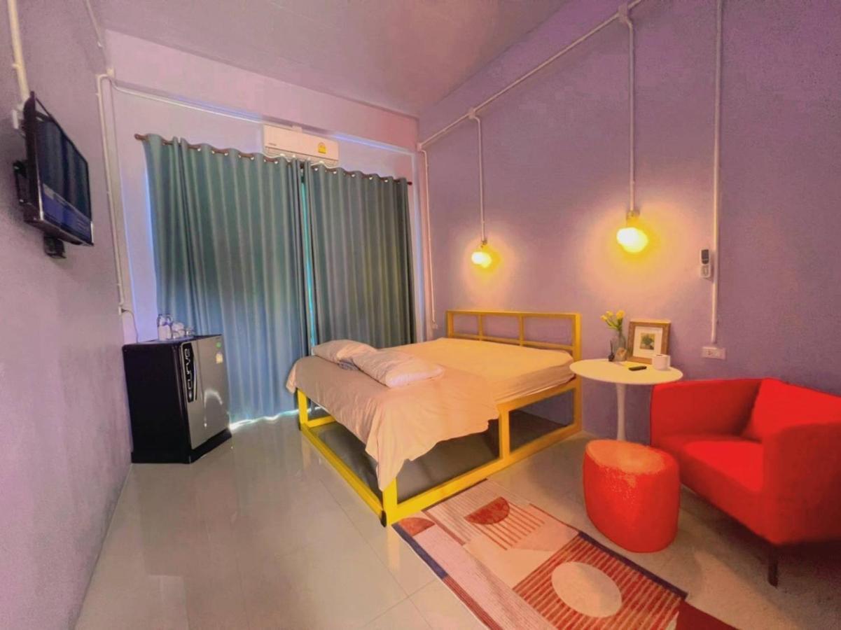 Alley51 Hotel Surat Thani Exterior foto
